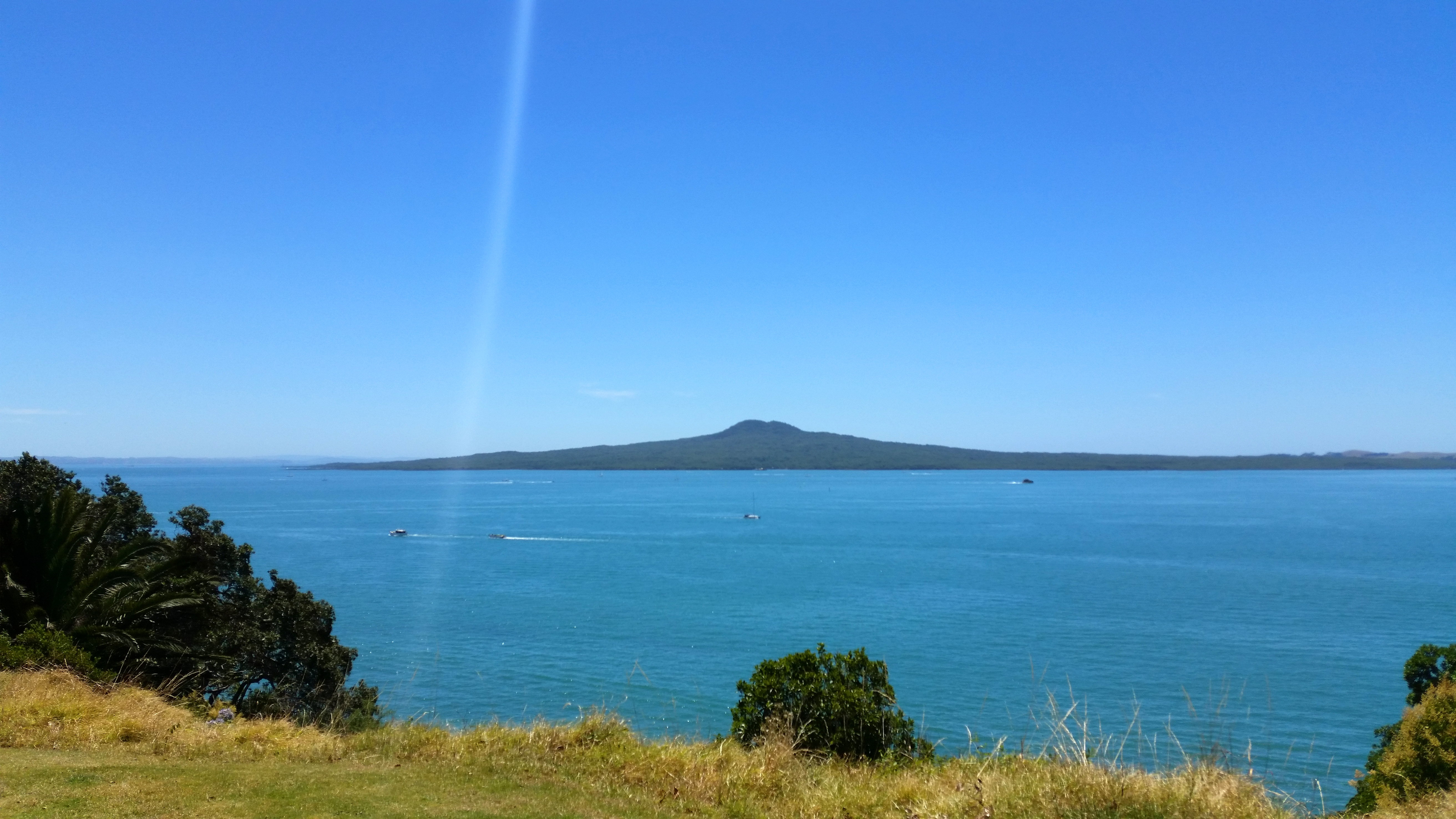 rangitoto-ellaquaint